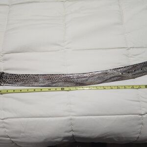Chic Snake Pattern Belt in Black and Gray